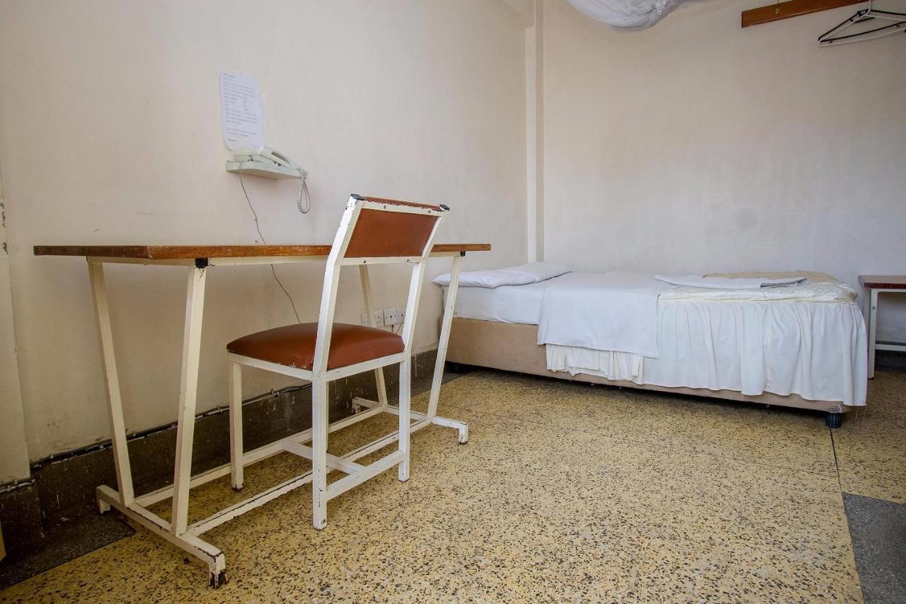 Rabi Hotel Ναϊρόμπι Εξωτερικό φωτογραφία